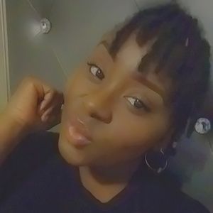 Meet your Posher, Shantell